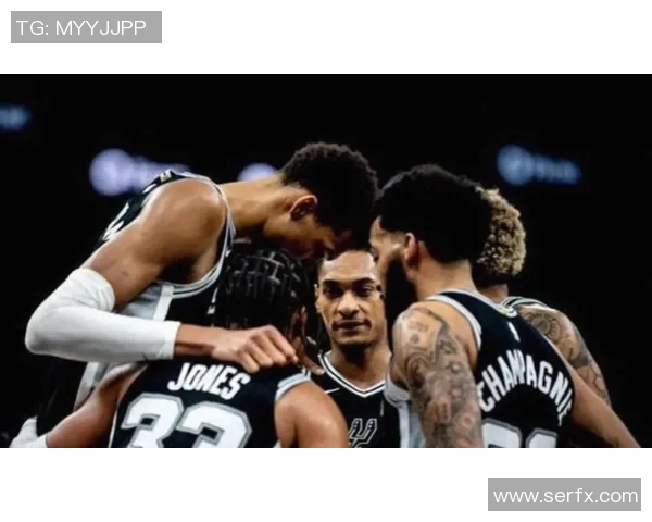 灰熊与马刺季后赛对决回顾：激烈角逐与精彩瞬间的完美结合